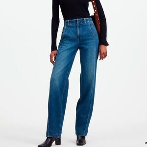 Madewell~Highwaste tapered legs, a side panel and welt back pockets, sz. 25 NWOT